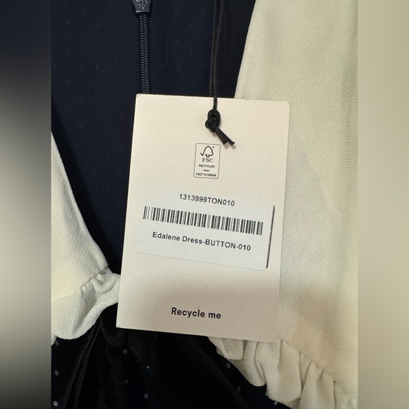 NWT Reformation Edalene dress Navy Polka Dot Dress with White Collar bow 10 M L - Picture 9 of 11